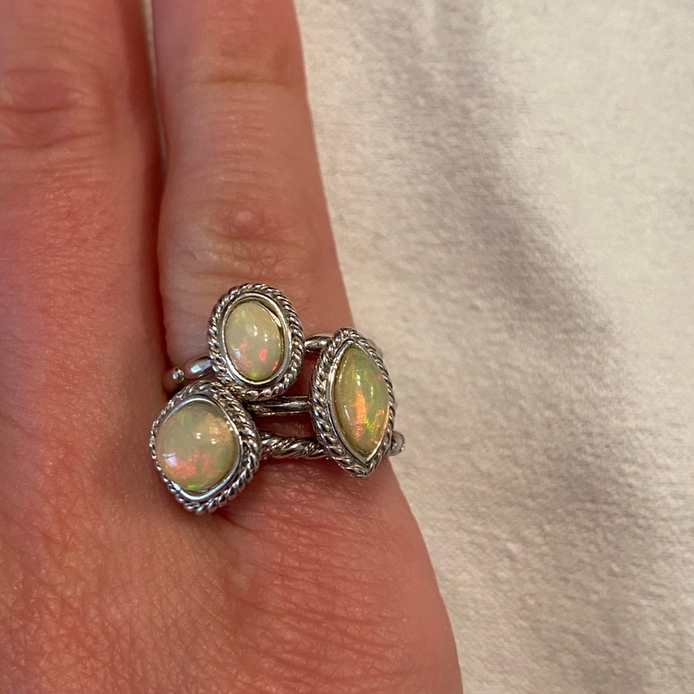 Pandora 3 set iridescent ring stack